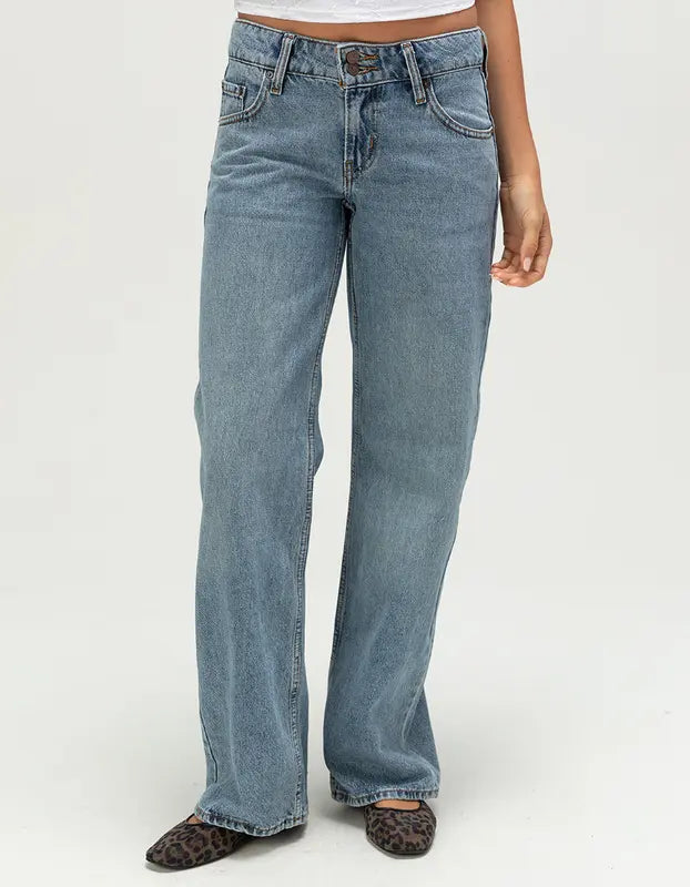Superlow Womens Loose Jeans - Twisted Vibe