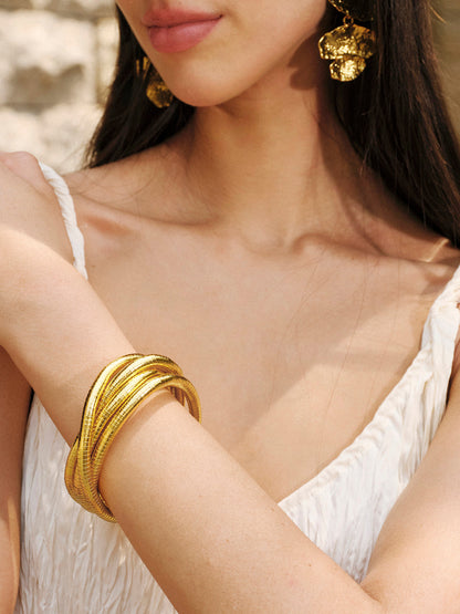 Twisted Bendable Golden Necklace