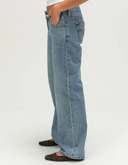 Superlow Womens Loose Jeans - Twisted Vibe