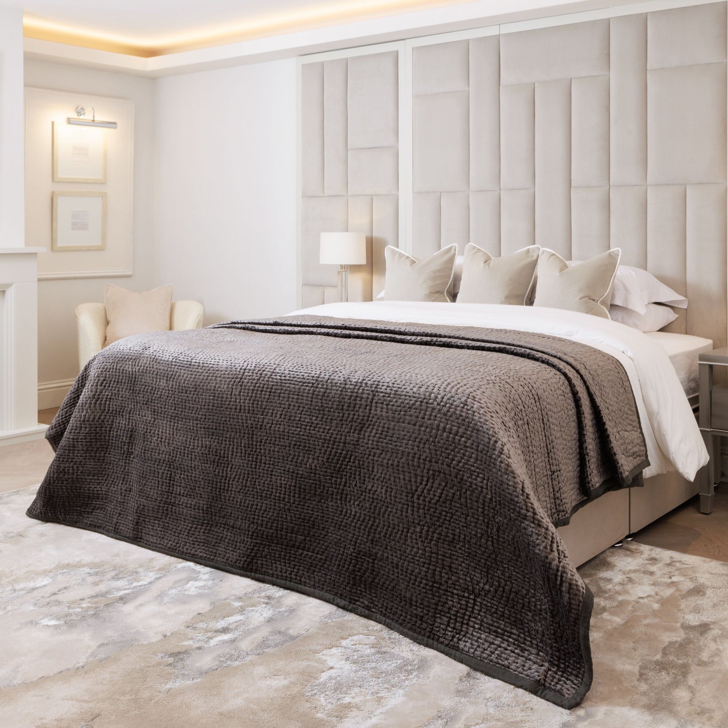 Harvard Graphite Velvet & Linen Bedspread