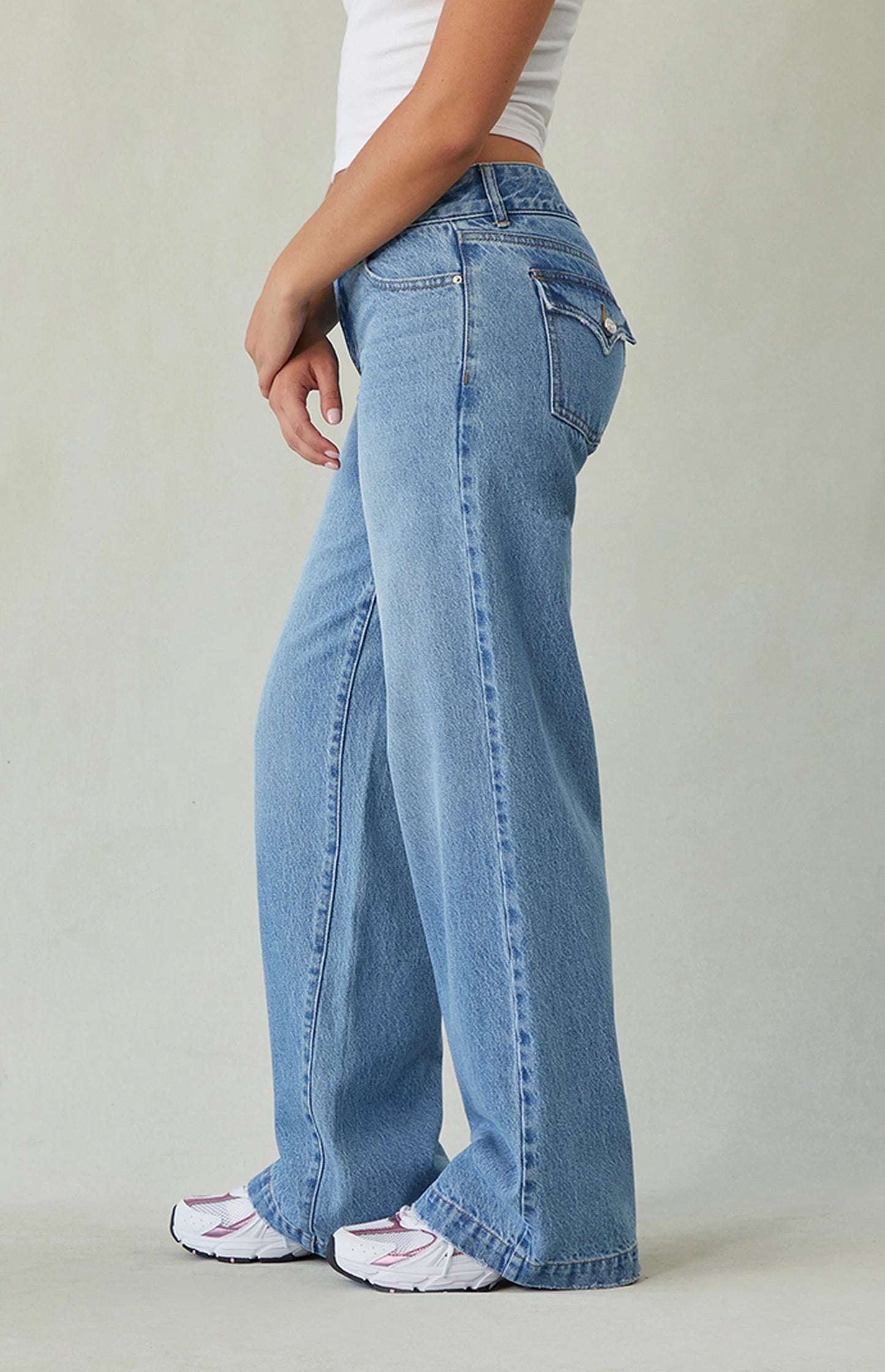 Casey Low Rise Baggy Jeans Double Button