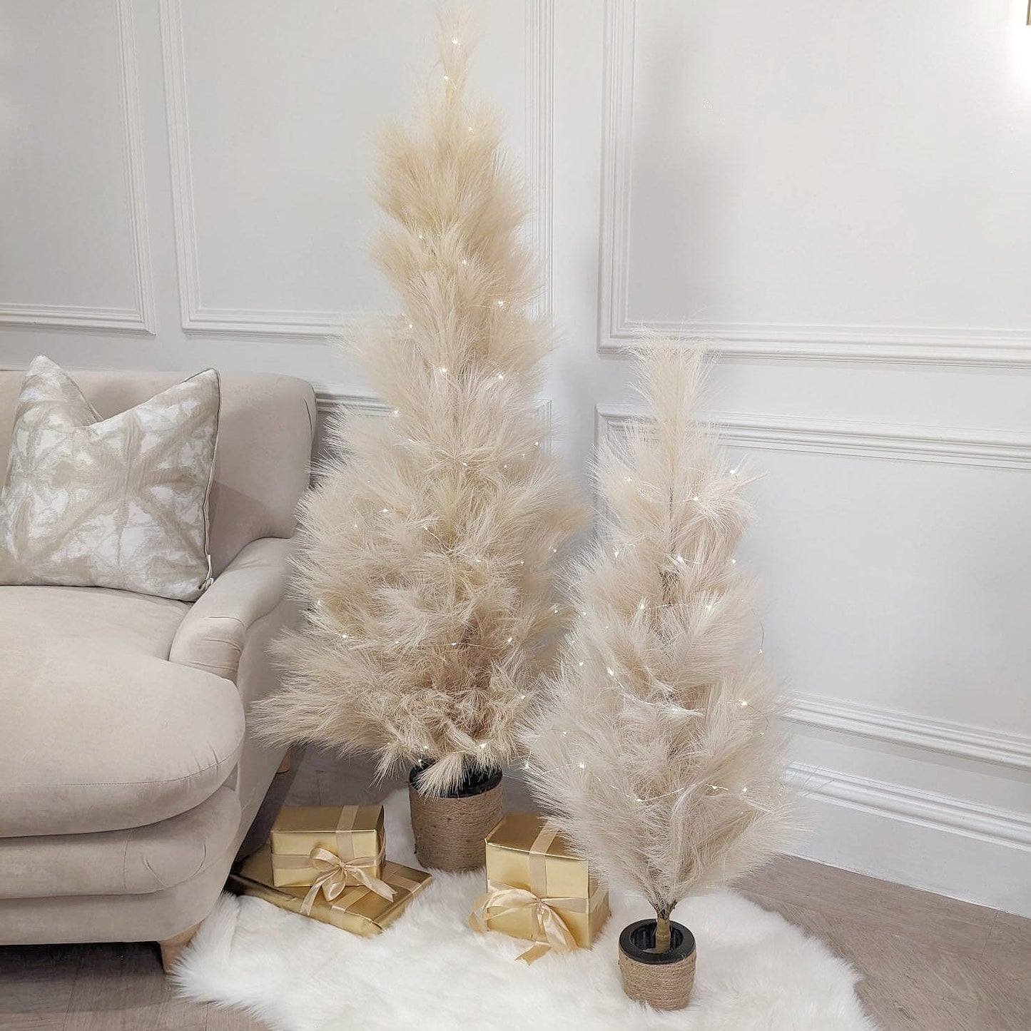 Large Decorative Faux Pampas Tree with LED Lights