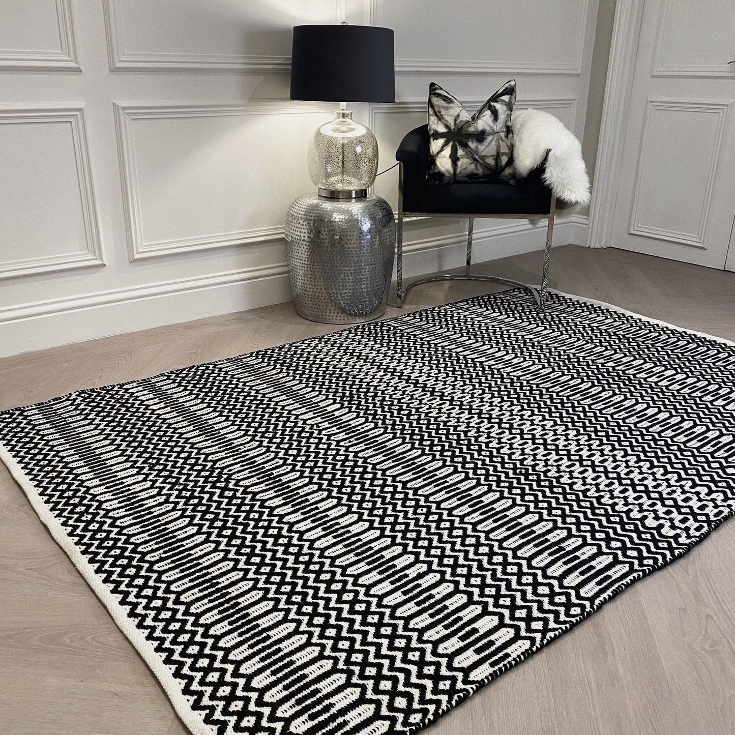 Solano Monochrome Washable Indoor/Outdoor Rug